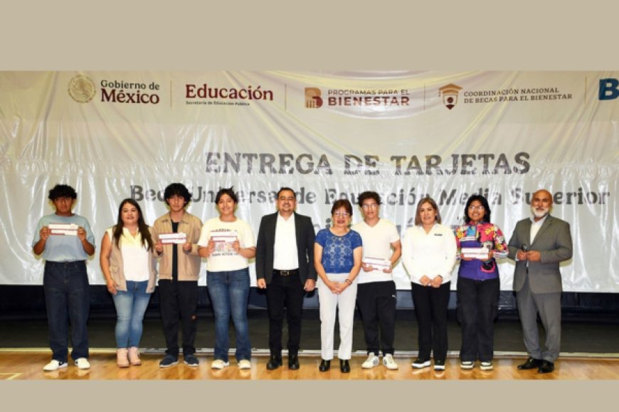 01 BECAS BUAP1