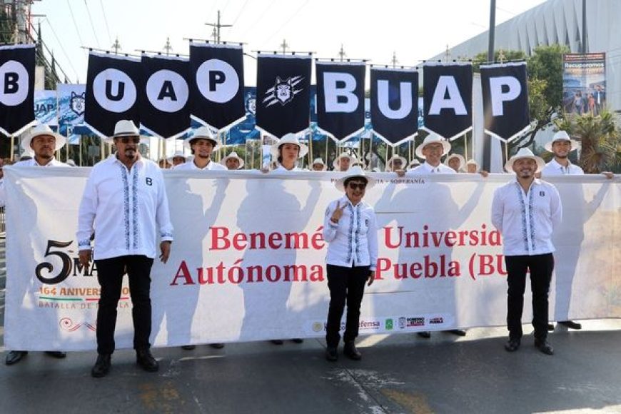 01 BUAP