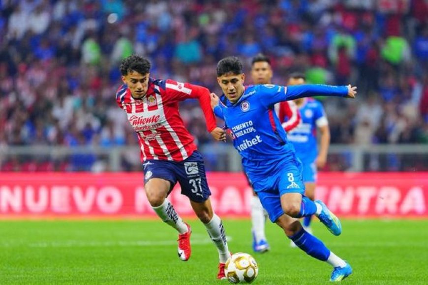 02 CHIVAS