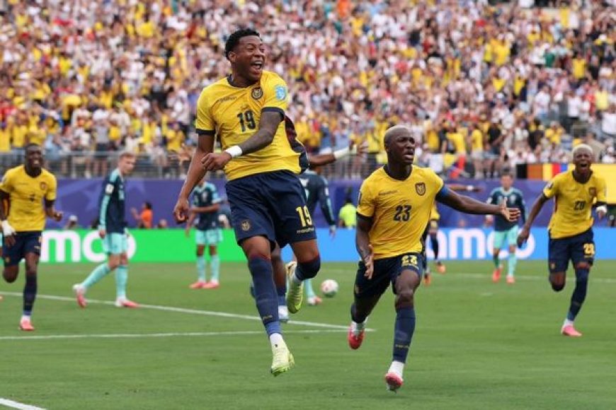02 ECUADOR