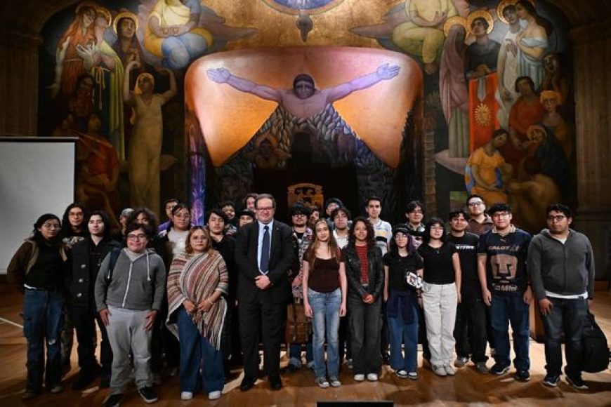 04 UNAM