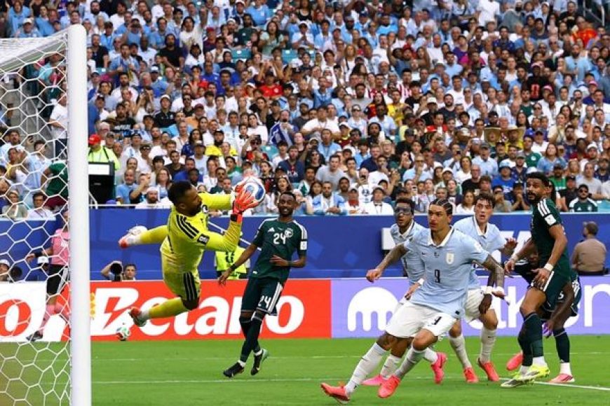 04 URUGUAY