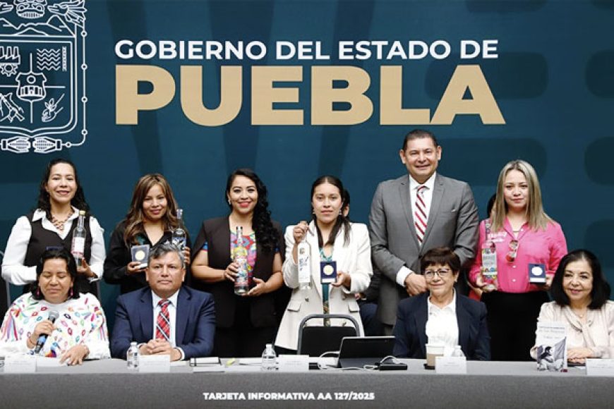 05galardonadasarmenta01