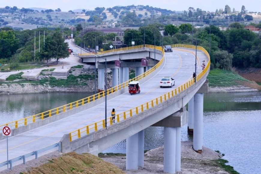 08 PUENTE
