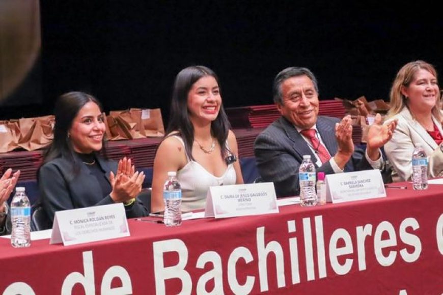 10 BACHILLERES